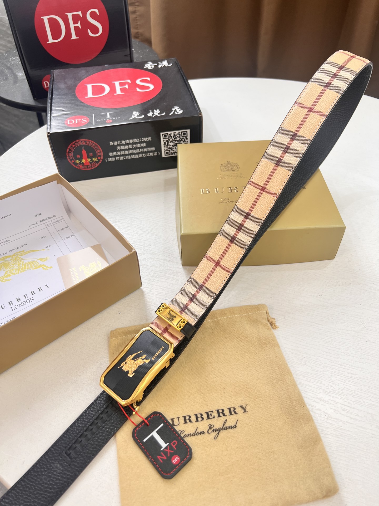 Burberry 摄 巴宝莉自动扣皮带 2023最新款 横条纹正版面料 荔枝纹头层牛皮 商务正装