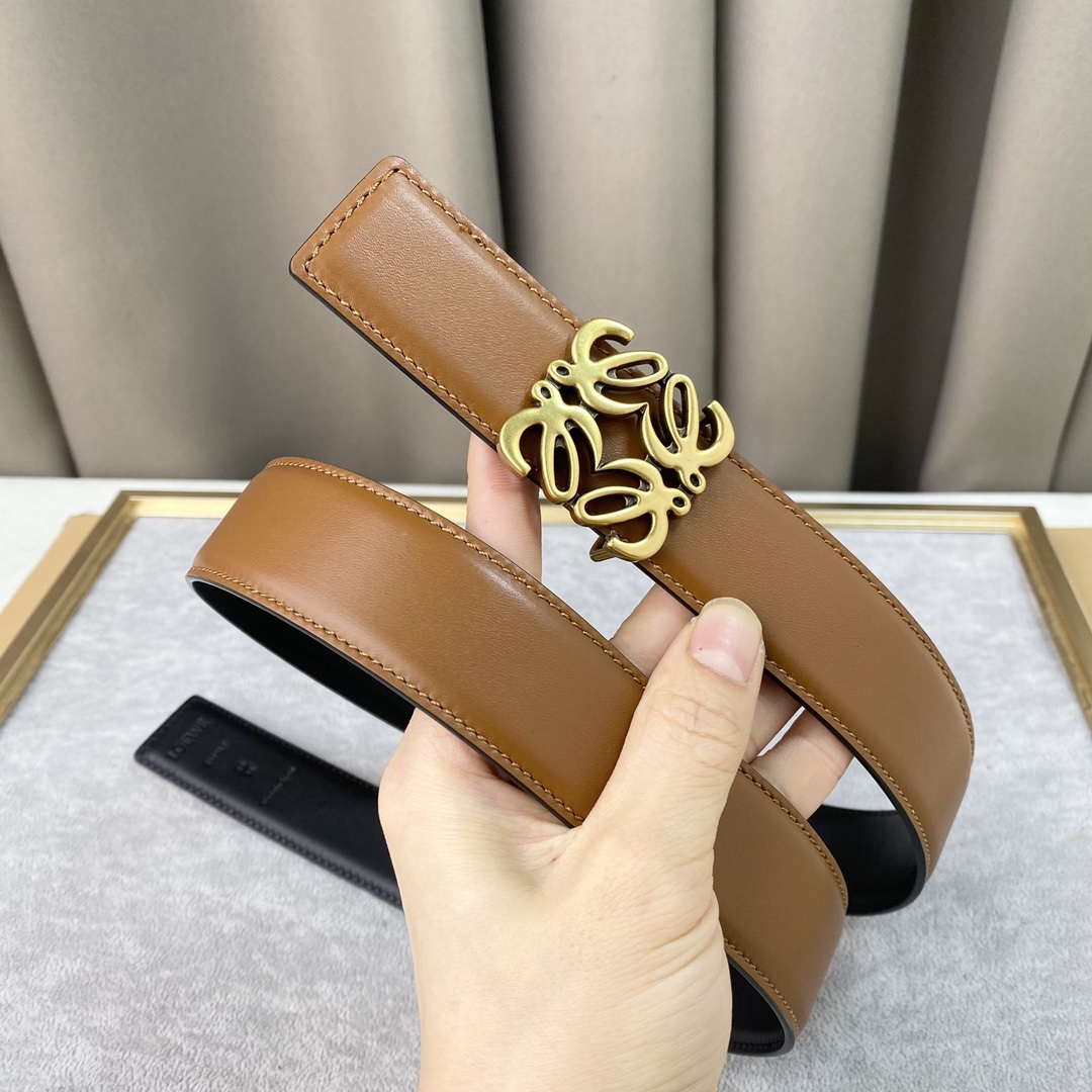 Loewe罗意w经典款！平纹小牛皮腰