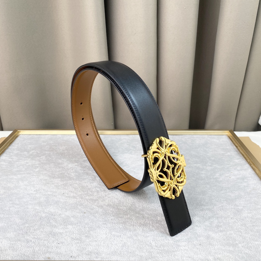 Loewe罗意w经典款！平纹小牛皮腰