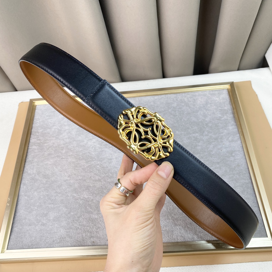 Loewe罗意w经典款！平纹小牛皮腰