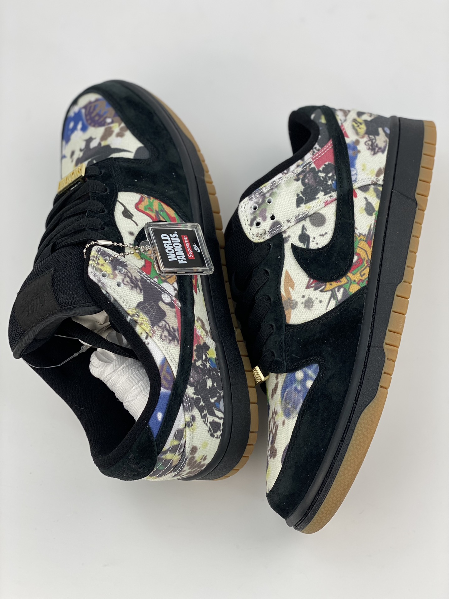 Supreme x Nike SB Dunk Low ”Rammellzee” Joint Black FD8778-001