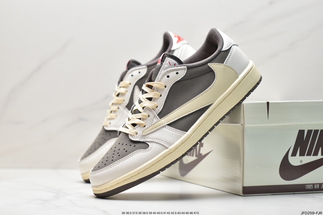 fragment design x Travis Scott x Nike Air Jordan 1 Low OG SP ”Black/Green Toe” AJ1 Jordan first generation basketball shoes DM7866-001