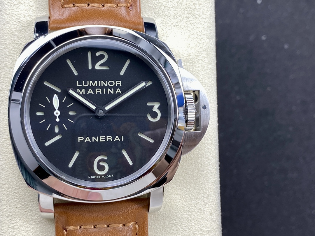 파네라이 PAM111 44mm 블랙 다이얼 수동 HW 공장 레플리카 43784