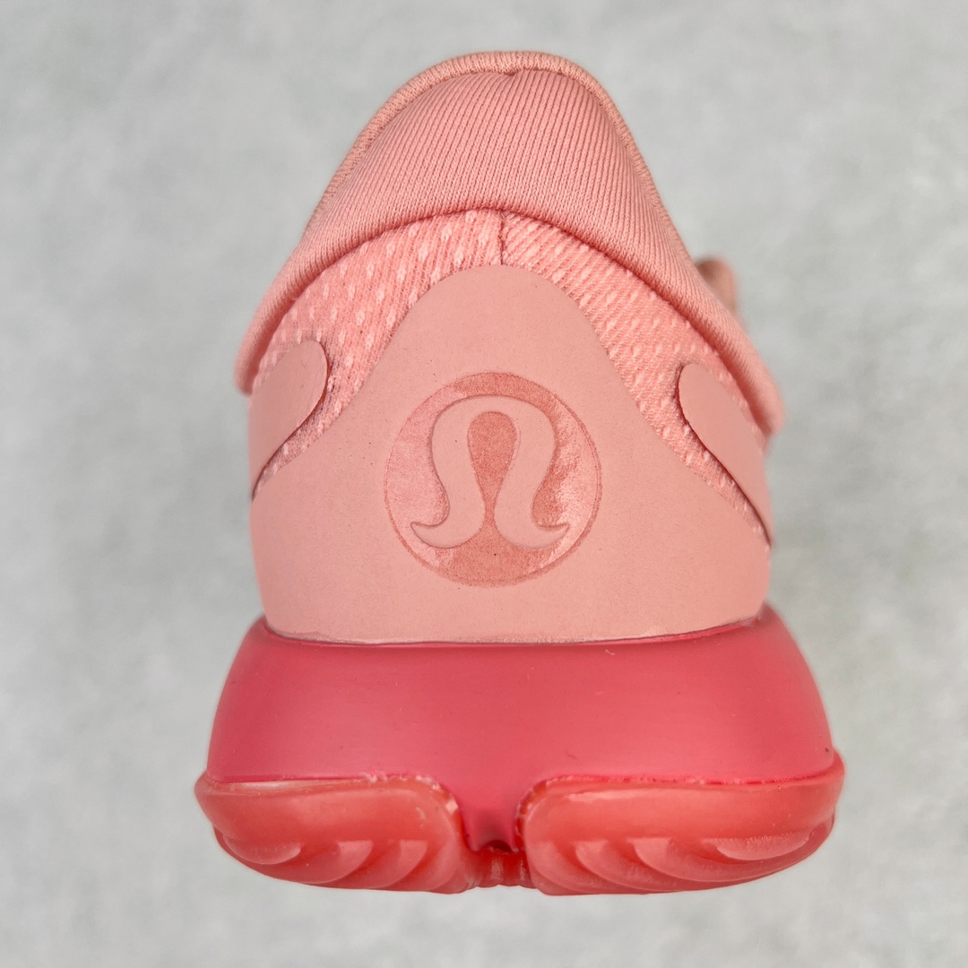 图片[8]-＃纯原福利 Lululemon Blissfeel 露露乐檬查奇系列低帮健身训练透气休闲运动慢跑鞋 跑步为主 训练为辅 呼应你的健身计划 分区弹力和支撑设计 平衡稳定度和灵活度中足结构为跑步和训练提供支撑 双密度中底 跑步时提供舒适回弹 训练时提供灵活支撑 分压式外底 提升抓地力和灵活度 尺码：36 36.5 37.5 38 38.5 39 40 40.5 41 42 42.5 43 44 44.5 45-选品中心