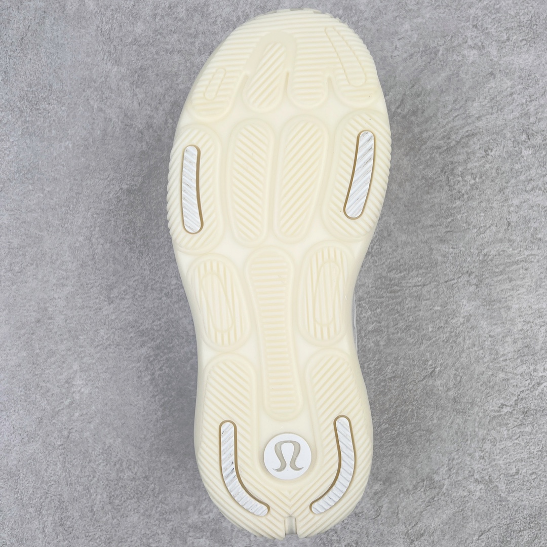 图片[9]-＃纯原福利 Lululemon Blissfeel 露露乐檬查奇系列低帮健身训练透气休闲运动慢跑鞋 跑步为主 训练为辅 呼应你的健身计划 分区弹力和支撑设计 平衡稳定度和灵活度中足结构为跑步和训练提供支撑 双密度中底 跑步时提供舒适回弹 训练时提供灵活支撑 分压式外底 提升抓地力和灵活度 尺码：36 36.5 37.5 38 38.5 39 40 40.5 41 42 42.5 43 44 44.5 45-选品中心