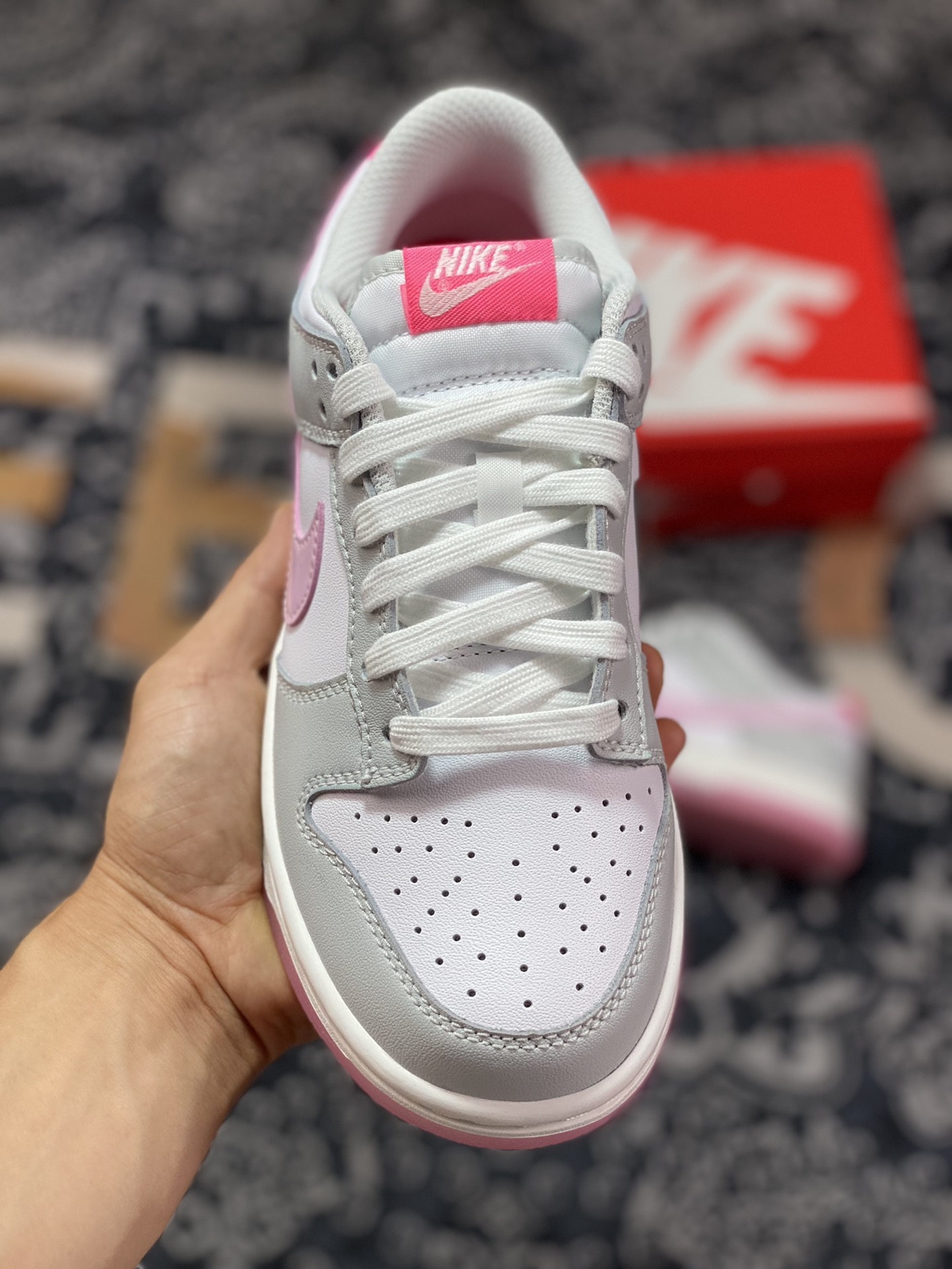 Nike Dunk Low ”520 Summit White and Pink Foam” 520 Valentine's Day White Gray Pink FN3451-161