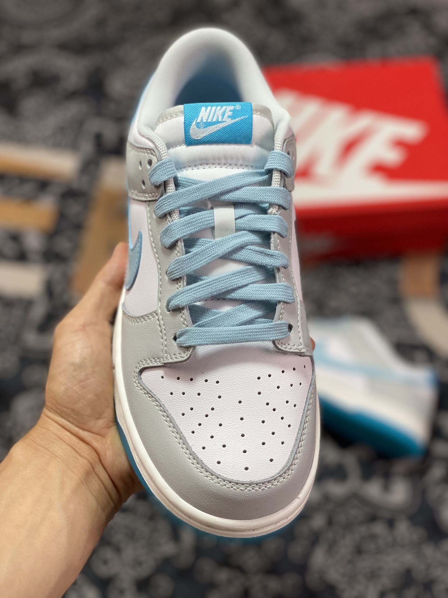 Nike Dunk Low ”520 Summit White and Blue Foam” 520 Valentine's Day White Gray Blue FN3433-141