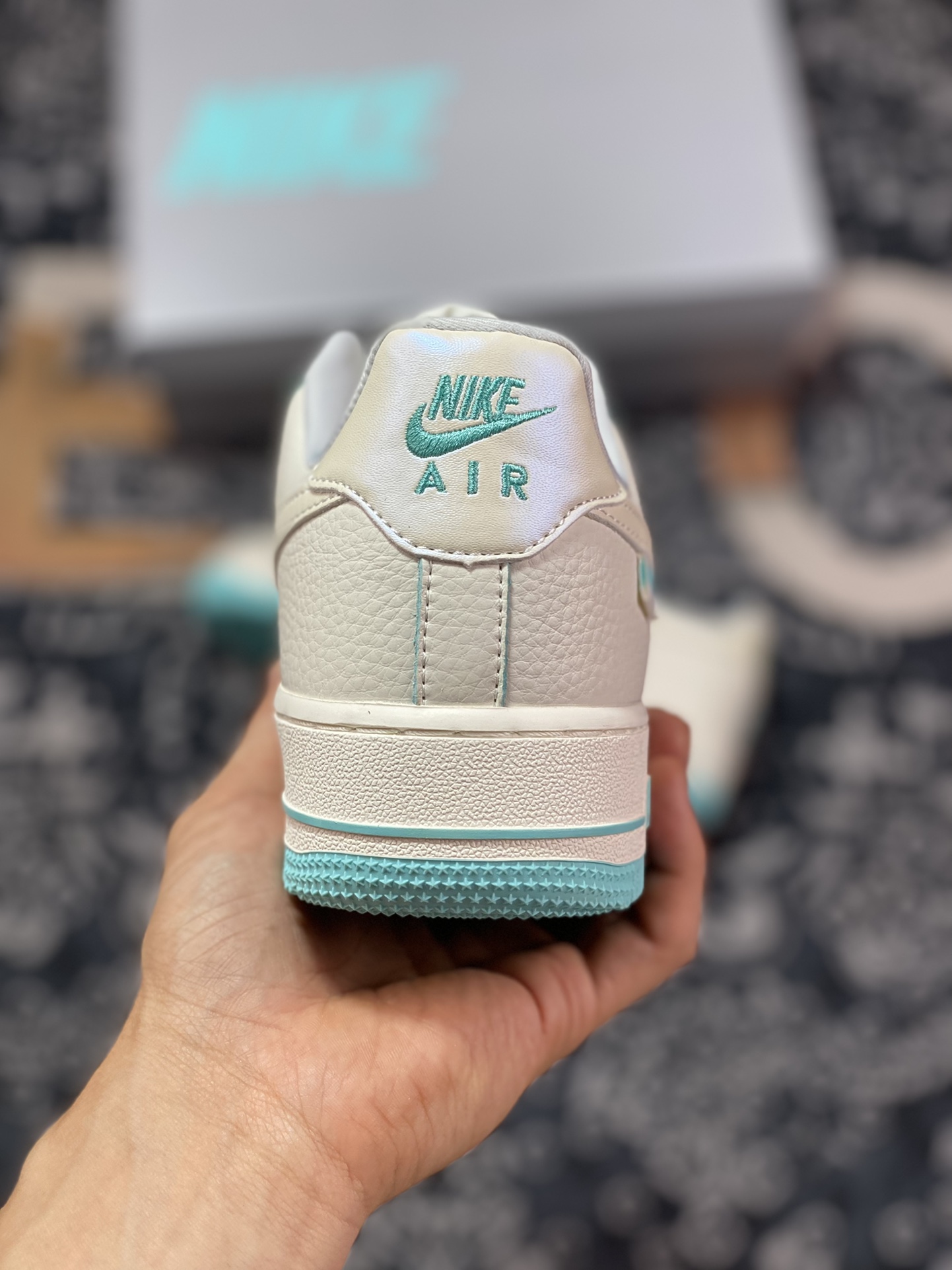 Nike Air Force 1 '07 Low QS ”Sail White/Mint Blue Swoosh” Air Force One Sneakers ”Leather Beige Mint Blue Pearlescent Hook” DD9915-655