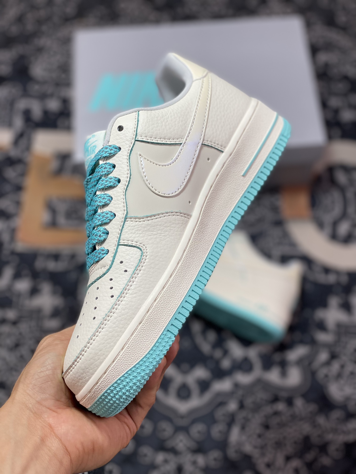 Nike Air Force 1 '07 Low QS ”Sail White/Mint Blue Swoosh” Air Force One Sneakers ”Leather Beige Mint Blue Pearlescent Hook” DD9915-655