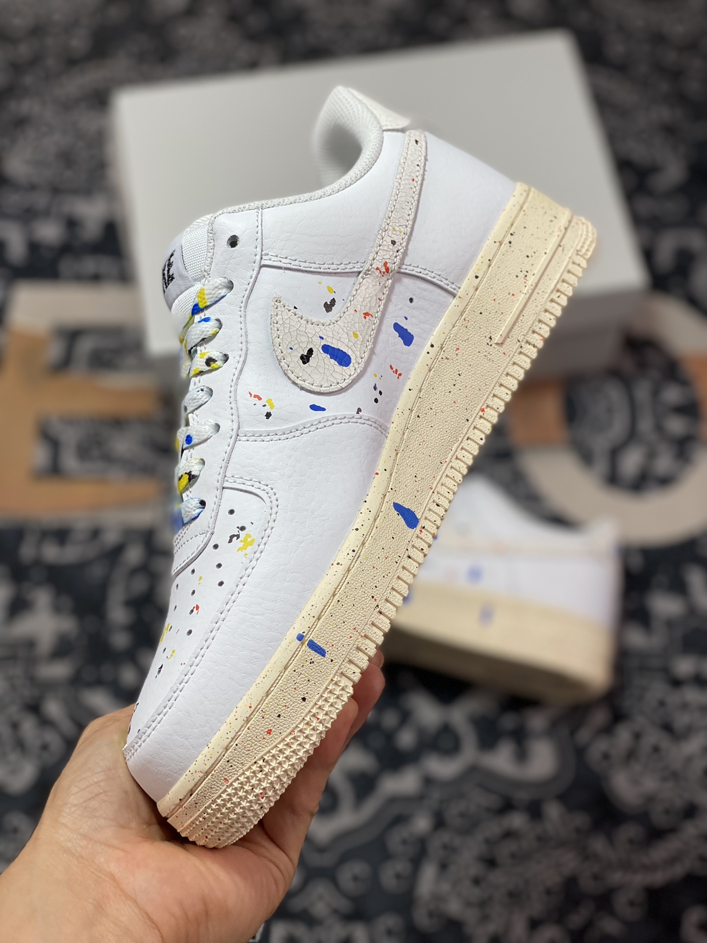 Nike Air Force 1'07 ”Paint Splatter” Air Force One Sneakers ”Leather Off-White Paint Splatter” CZ0339-100