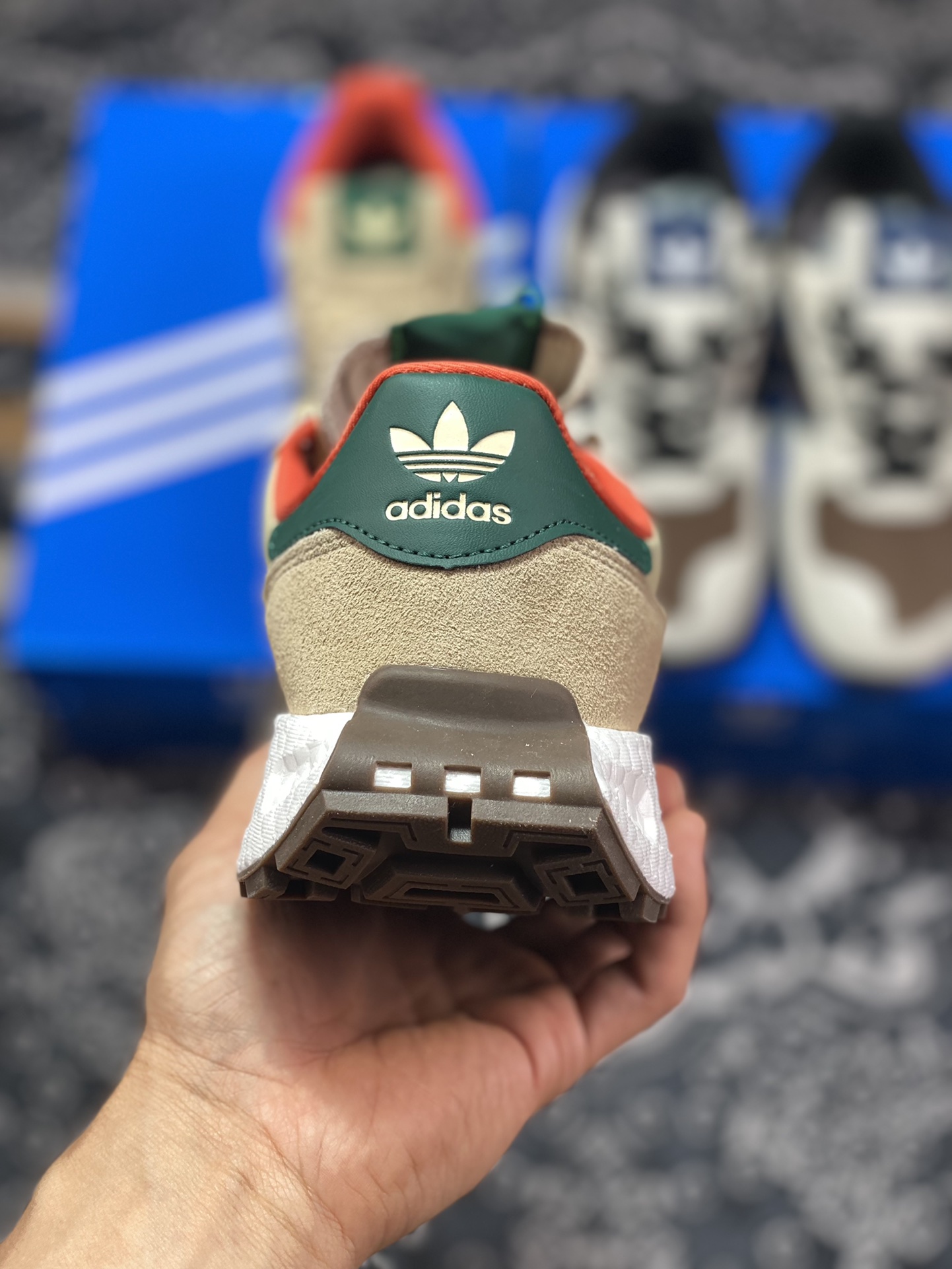 Adidas Originals Retropy E5 Beige Green Second Generation Retro Sports Leisure Running Shoes IG9983