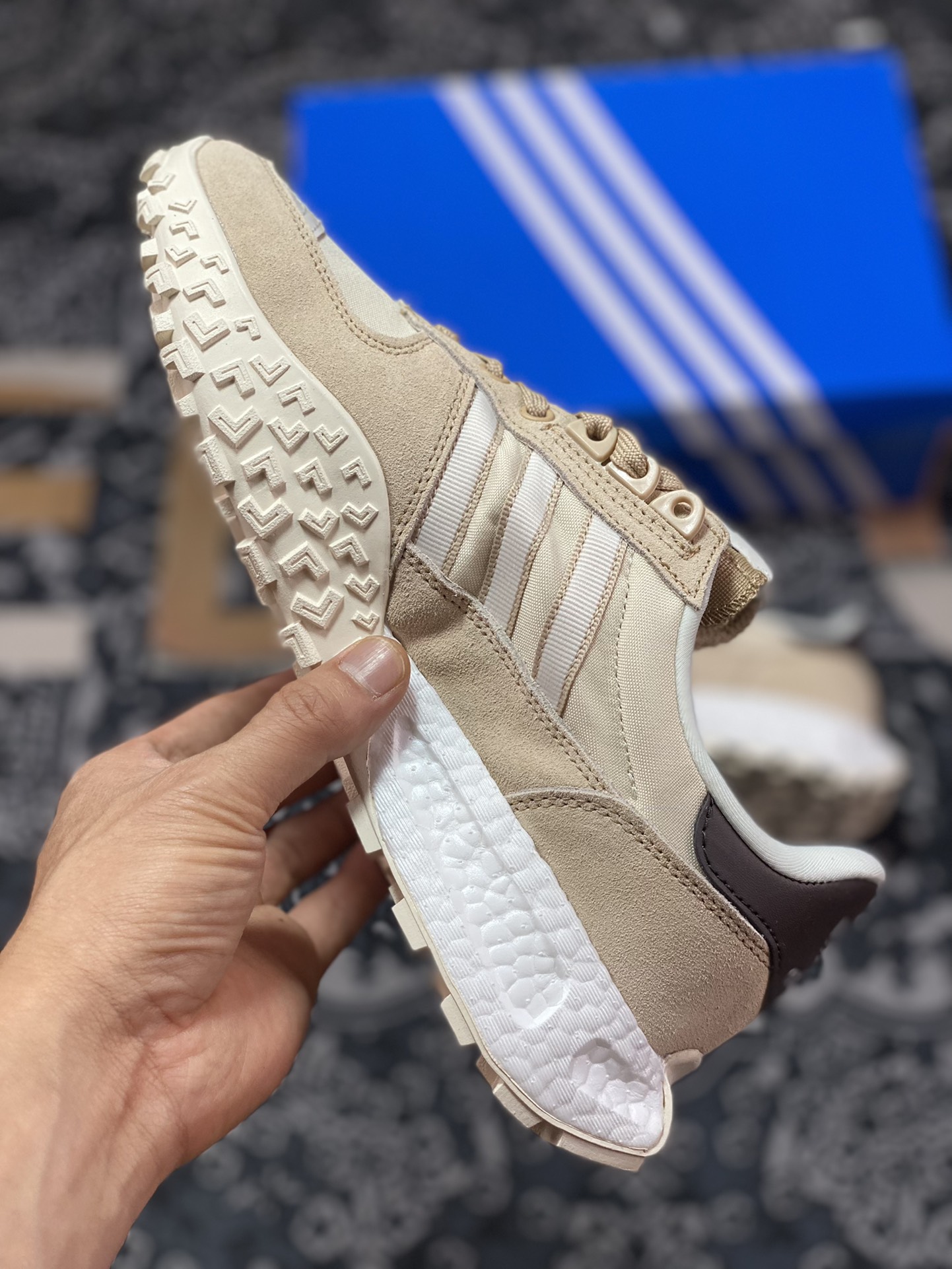 Adidas Originals Retropy E5 Brown and White Second Generation Retro Sports Leisure Running Shoes HQ1863