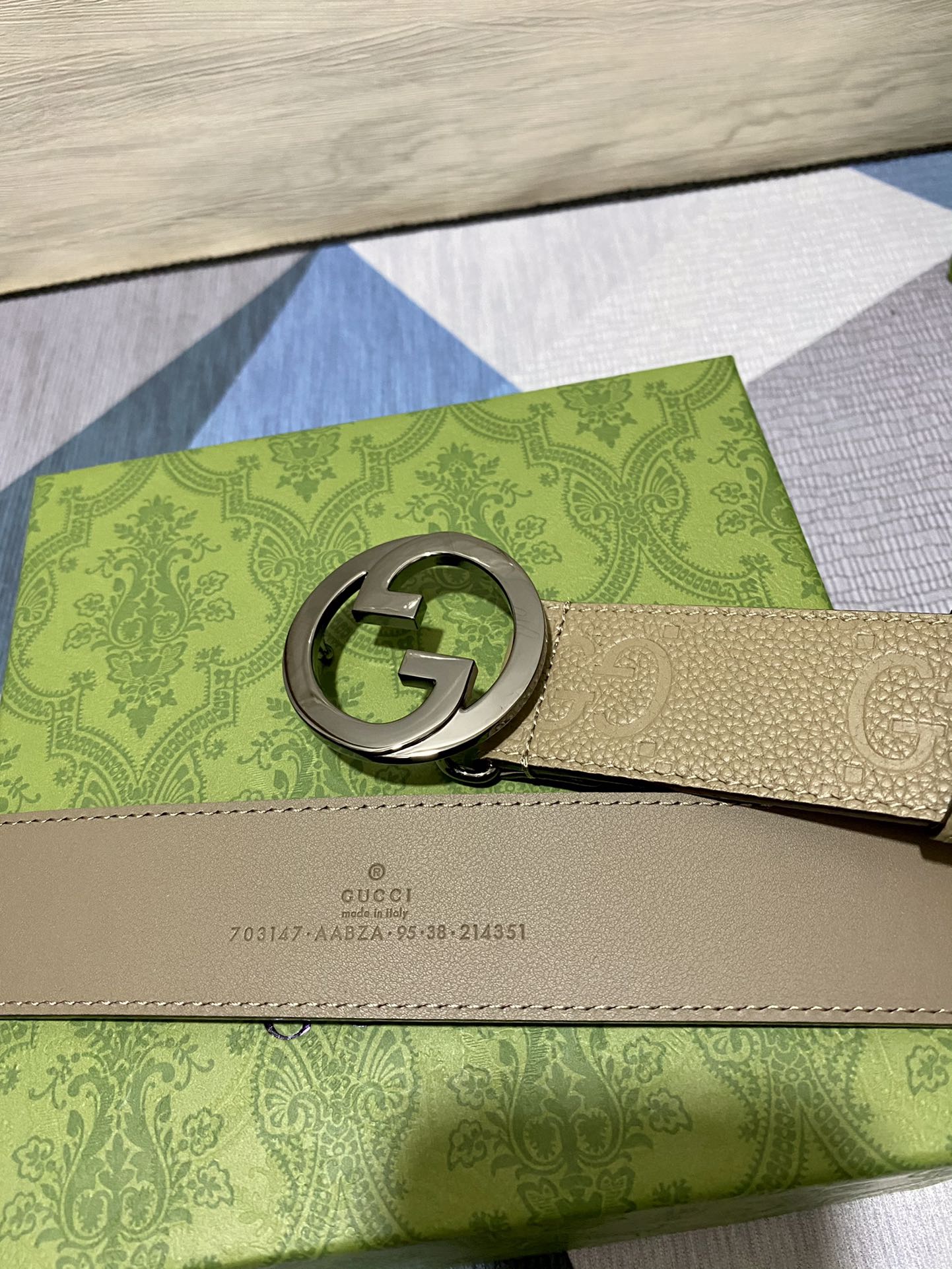 新款40mm带身采用头层荔枝纹压大G