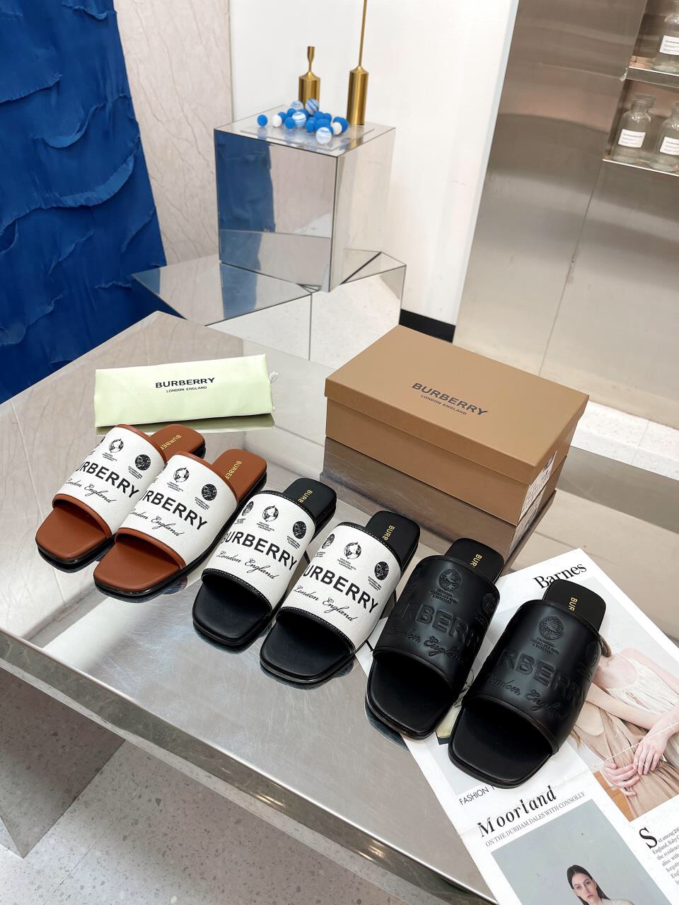 Luxurious Sulfurized Leather Slippers Inspired by Pablo’s Skin – Burberry Baballi and Baperi Collection Summary - 图片 8