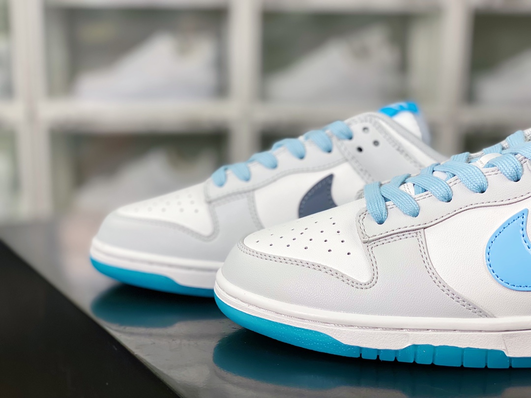 SB Dunk Low ”520” dunk series low-top casual sports skateboard shoes ”Light gray, white and blue 520 Valentine's Day” FN3433-141