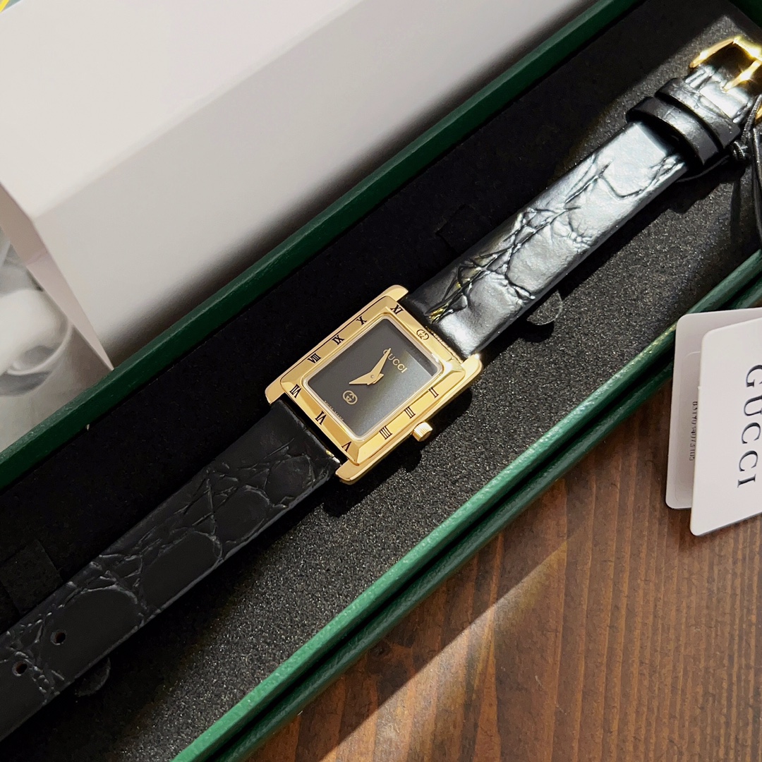 Часы Gucci