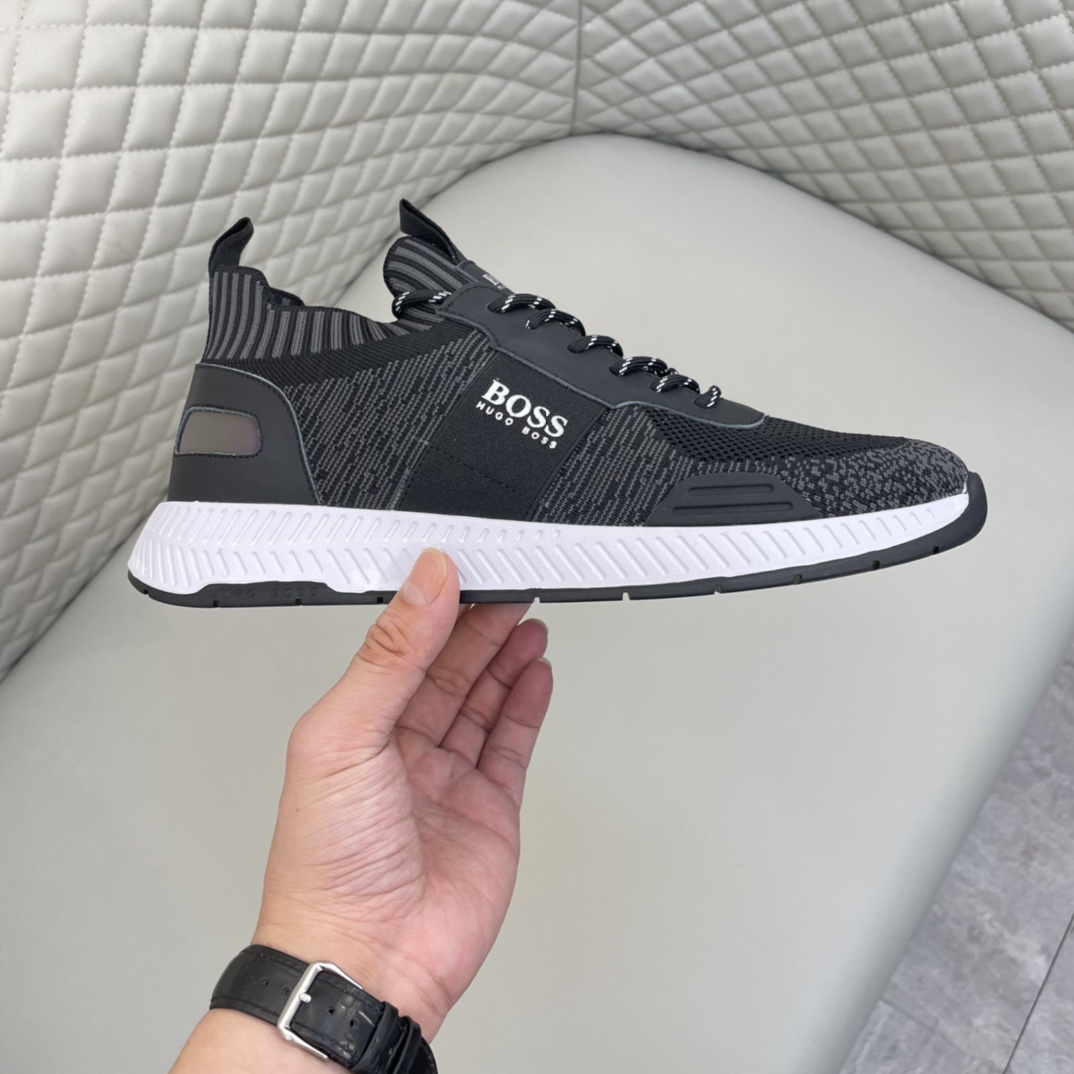 Precio de venta: P170Marca: Boss* "Boss*" lowtop sneakersTalla formal: 38-44 (se puede personalizar 