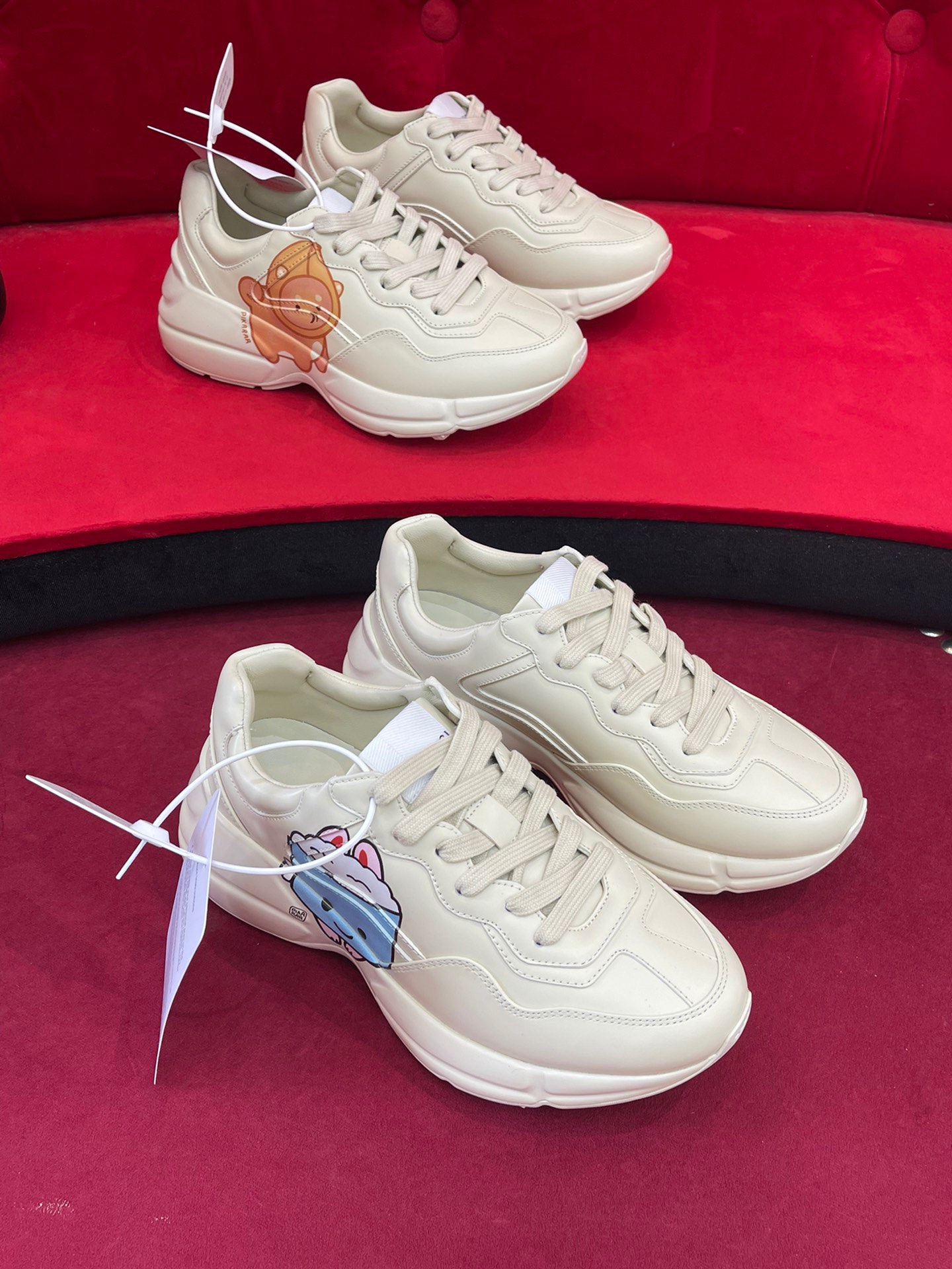 발렌시아가 램스킨 러닝화 OG 레플리카 26531