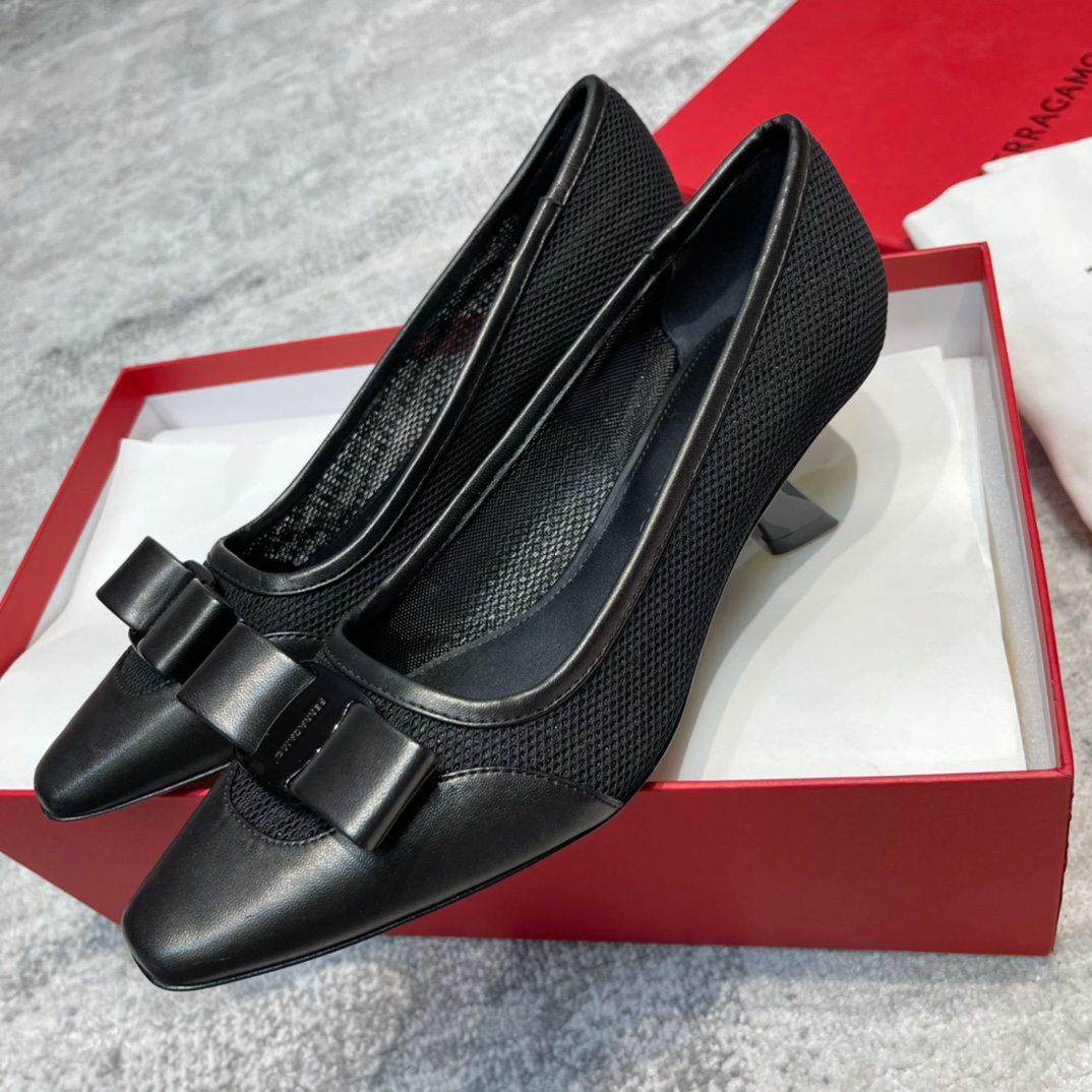 [Ferragamo Women