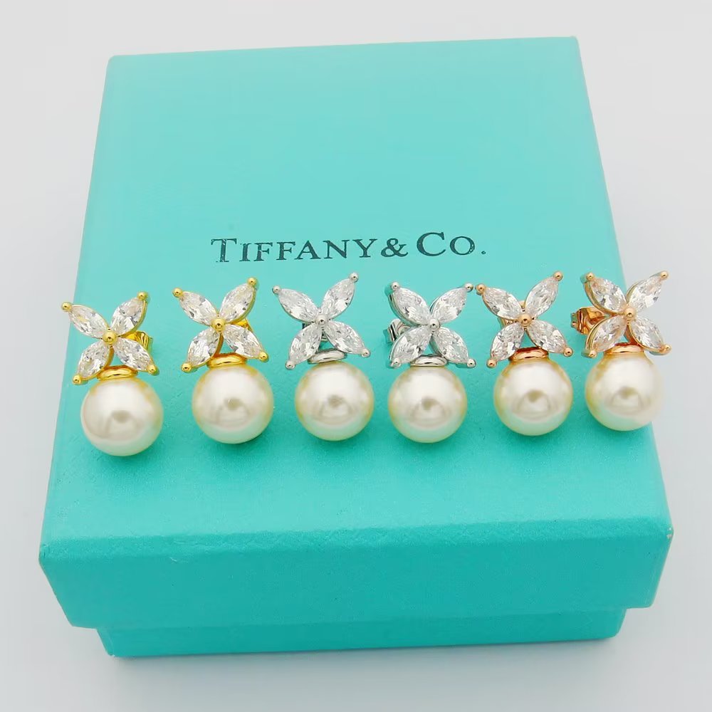 Tiffany Boucles d'oreilles polies à la main nœud concentrique lien émotionnel nanotechnologie spatiale force élégance-qualité supérieure