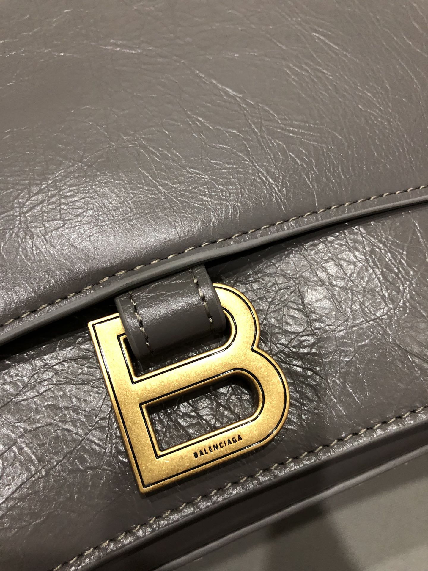 Balenciaga Style Grey Leather Chain Bag style reference detail image 4 from source 776246