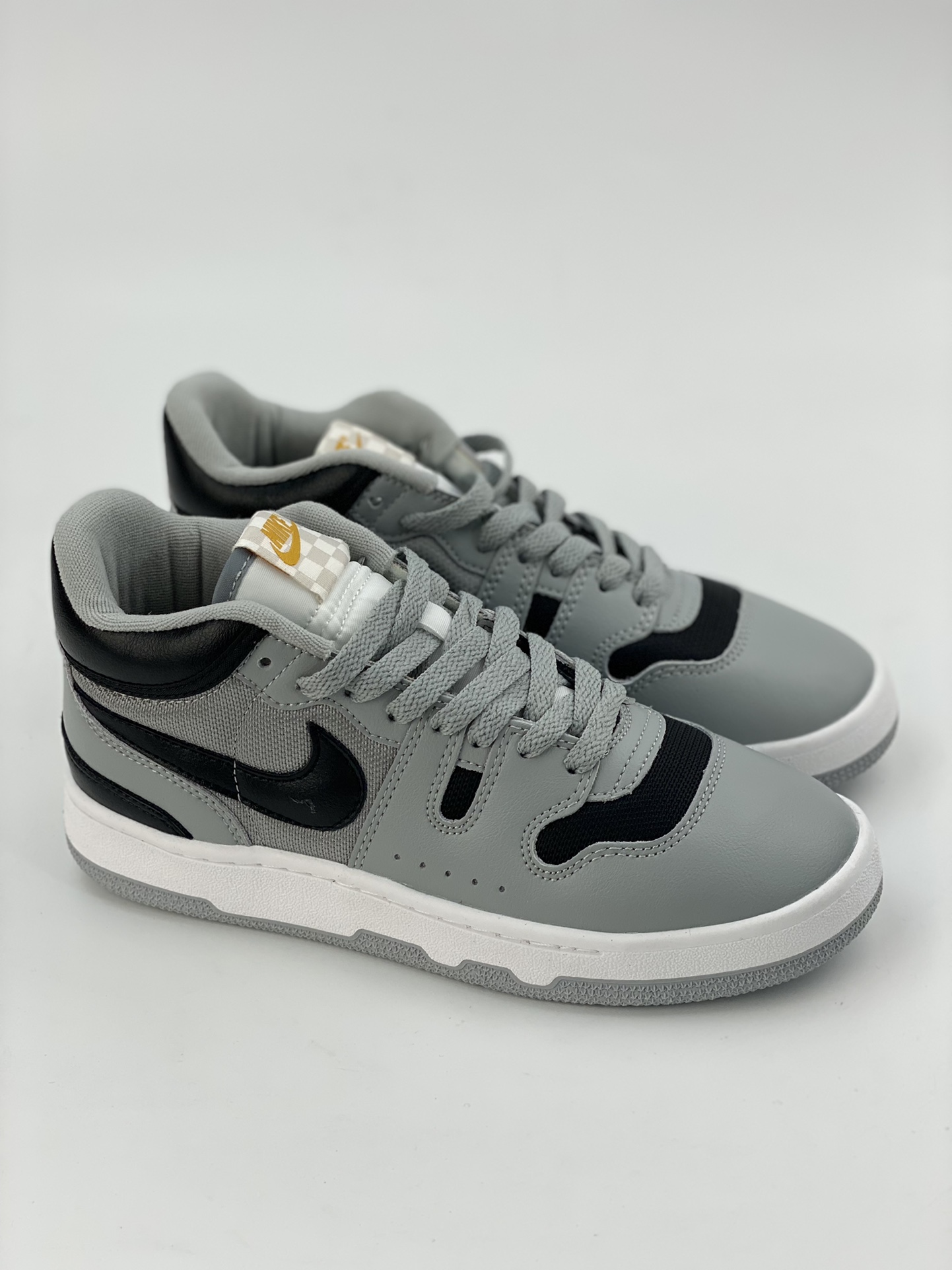 Nike Mac Attack QS series mid-top retro sneakers FB8938-100