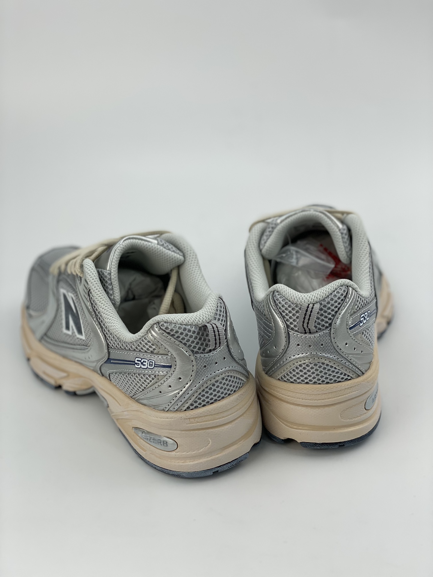 New Balance 530 Retro Running Shoes MR530VS