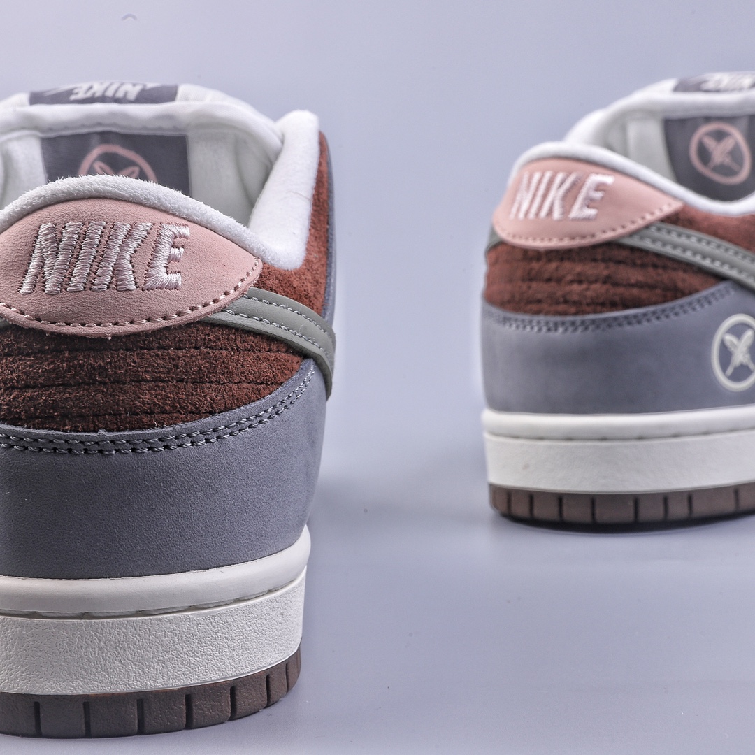 260 GT Yuto Horigome x Nike SB Dunk Low”Soft Mid-Grey”联名灰白羽毛” FQ1180-001