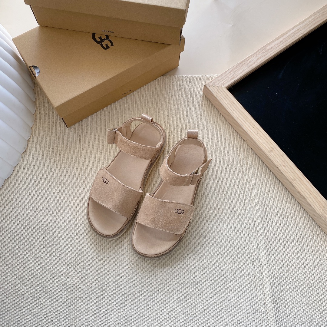 NO:252342,UGG Summer Venus Series Thick-soled Sandals, adjustable, strap Velcro design, adopts cow-layer leather EVA light wing outsole~comfortable breathable upper Full texture~comfortable lining soft and delicate touch Classic choice, easy to put on and take off light and flexible, comfortable feet!! Summer fashion items The best choice for comfort and fashion fashion girls close their eyes!!! Size 35-41#, sandals, sandals19860909UGG夏季金星系列厚底凉鞋,可调式,束带魔术贴设计 采用牛剖层革EVA轻翼外底~舒适透气鞋面 质感满满~舒适里衬触感柔软细腻经典之选 自在穿脱轻盈灵活 脚感舒适!! 夏季时尚单品 舒适与时尚的不二之选fashion女孩闭眼冲!!! 码数35-41#,凉鞋,sandals,Women's Shoes