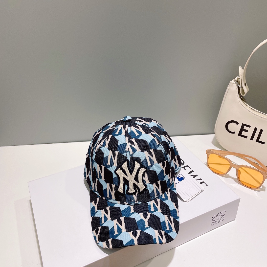 NO:191427,With dust bag [NY] counter new simple style baseball cap, big brand synchronization, super easy to match, shipped!  Hat fisherman hat baseball hat knit hat, hat, espadrilles,hats19860909配防尘袋【NY】专柜新款简约风棒球帽,大牌同步,超好搭配,出货！帽子渔夫帽棒球帽针织帽,帽子,espadrilles,hats,hat