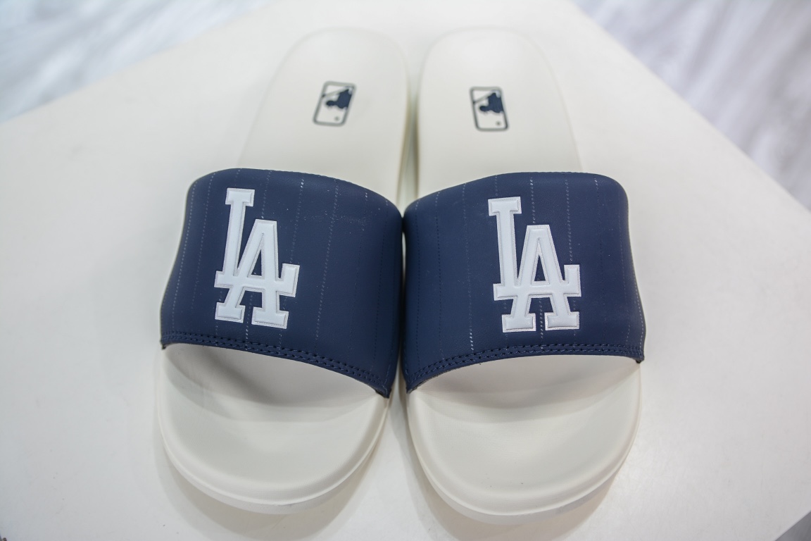 【Collection】 E MLB baseball League Slippe Yankees slippers