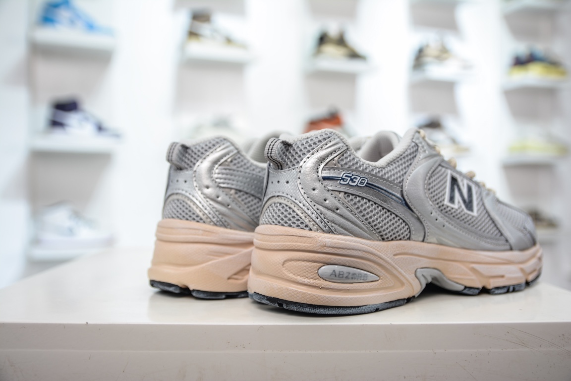 R mall platform exclusively sells New Balance MR530VS retro casual jogging shoes