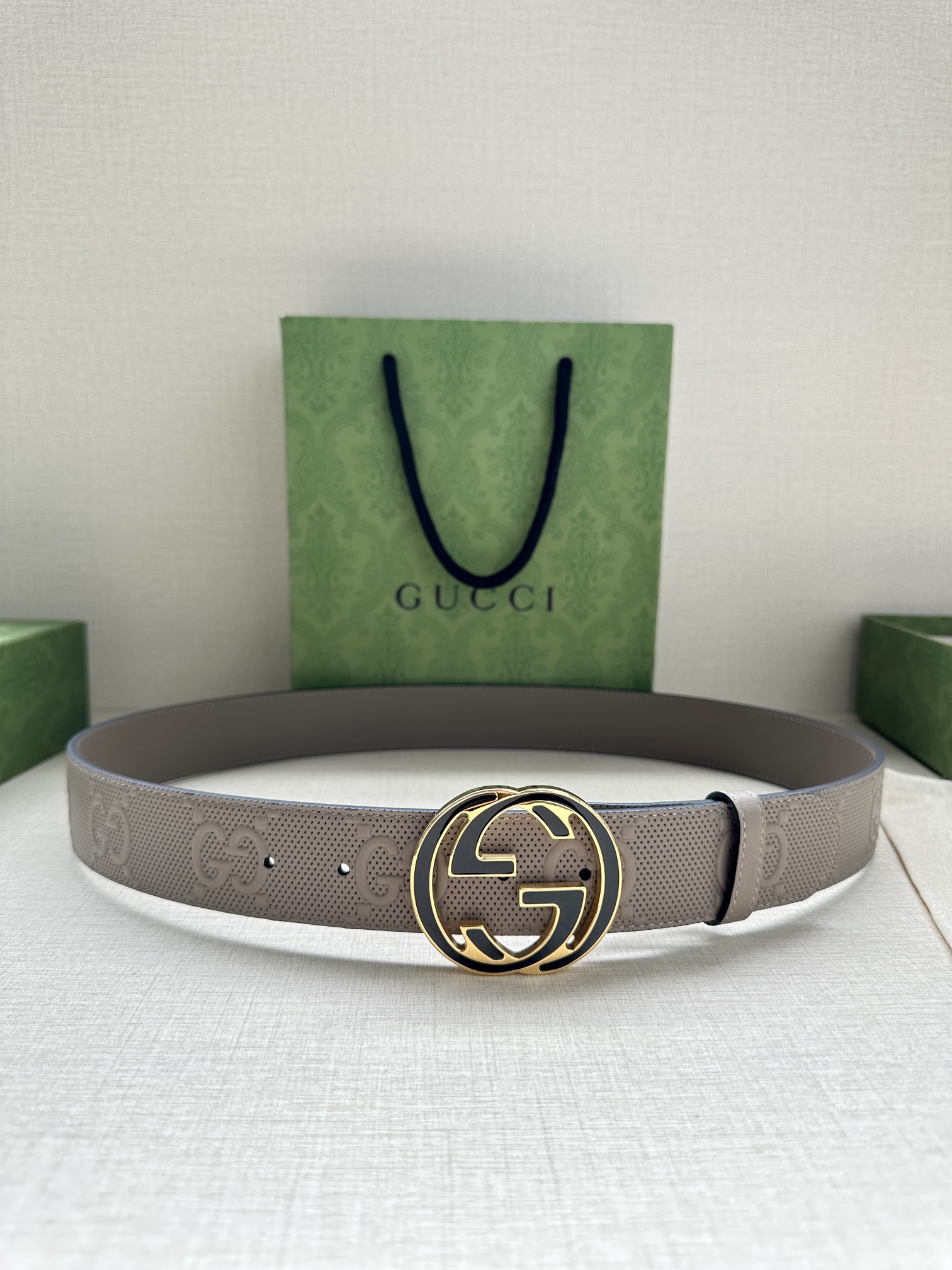 GUCCI宽度4.0cm这款单品将品