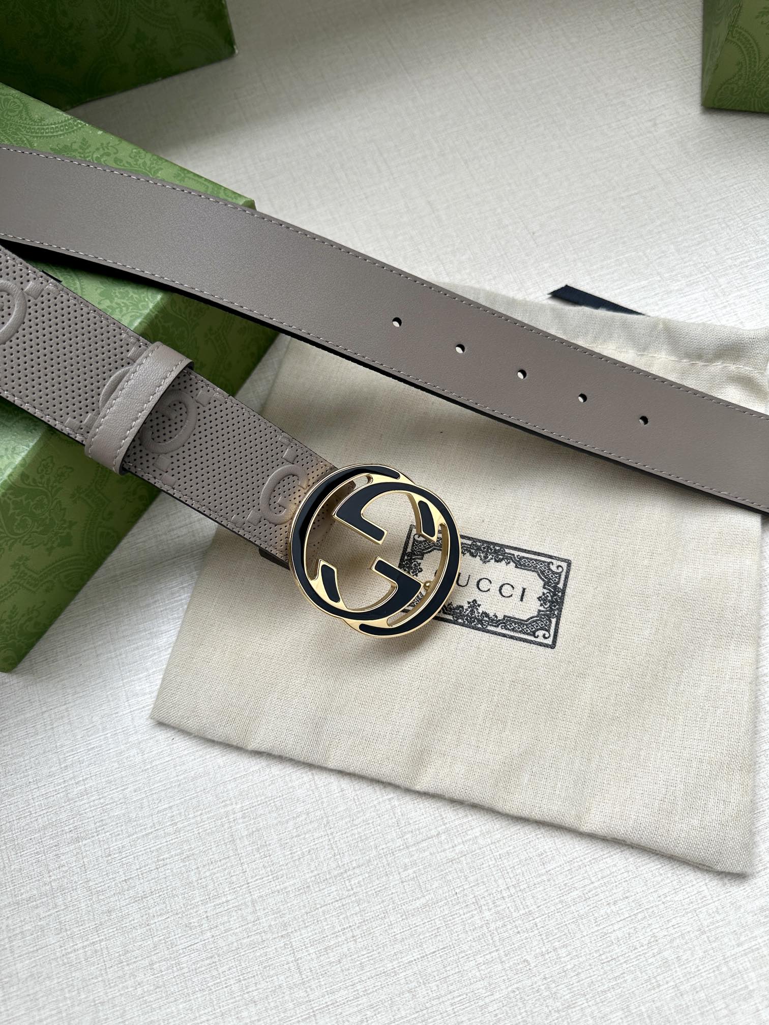 GUCCI宽度4.0cm这款单品将品