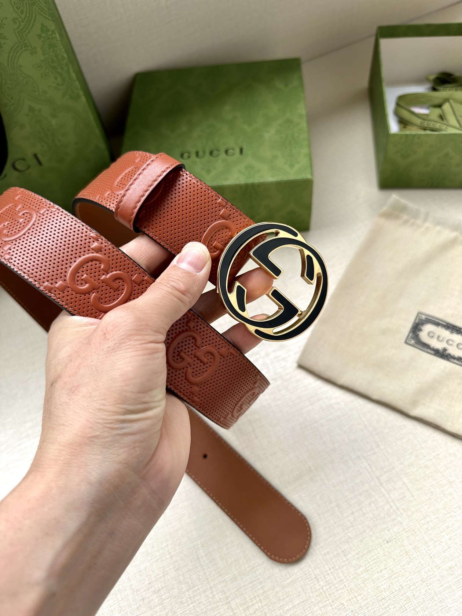 GUCCI宽度4.0cm这款单品将品