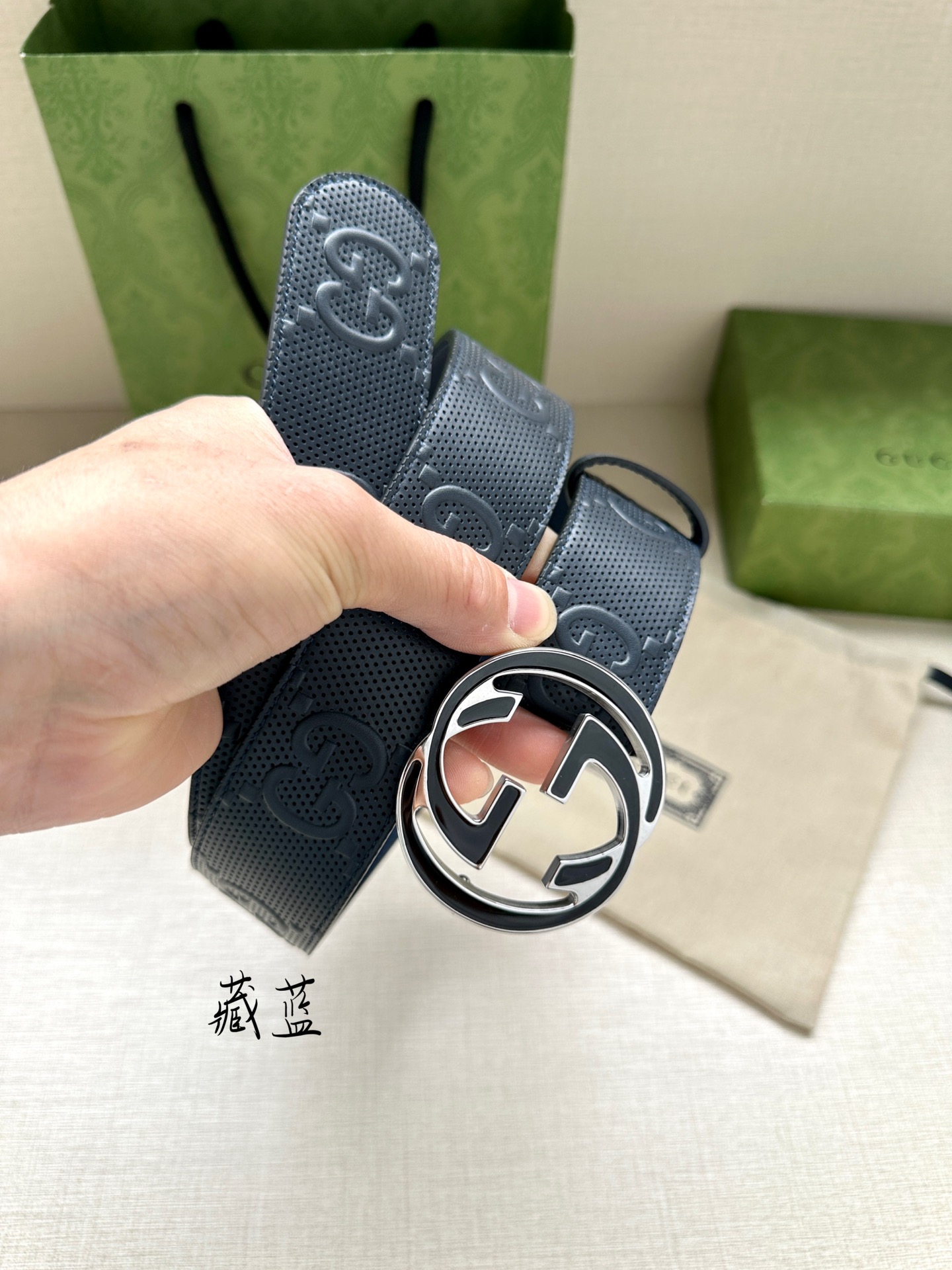 GUCCI宽度4.0cm这款单品将品