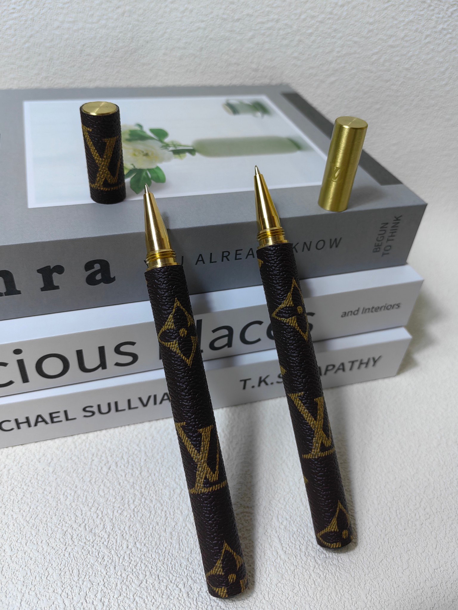 Classic Monogram Gel Pen - Comprehensive 8