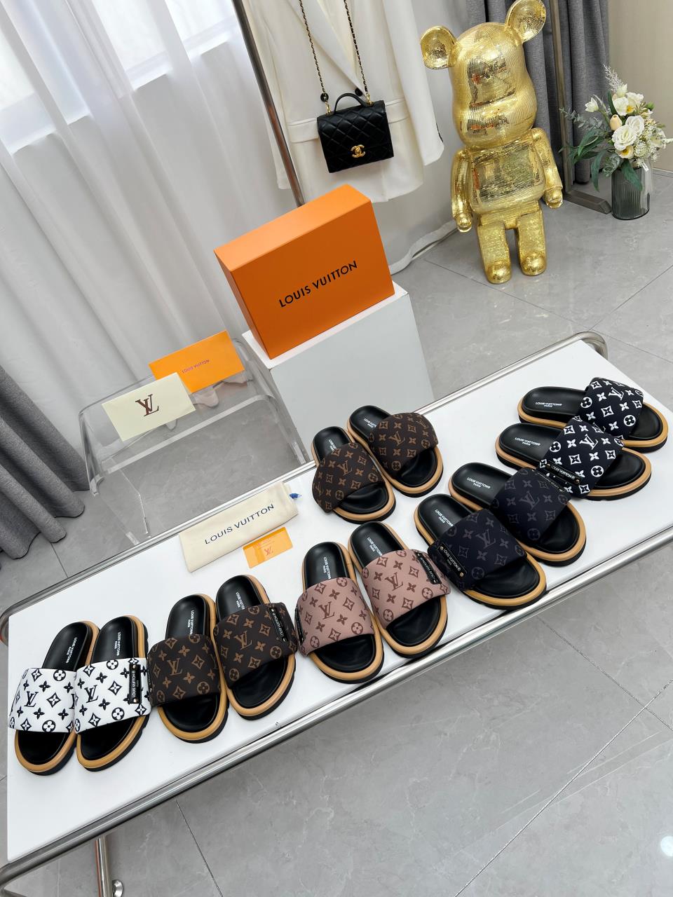 LOUIS VUITTON | Louis Vuitton 2023 𝐬𝐬💛La última serie de velcro más vendida para primavera y verano... pan…