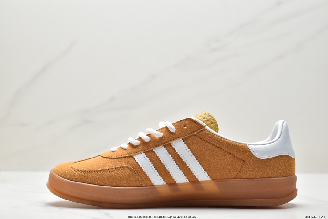 The Adidas Originals Samba Vegan shoe is a timeless training icon HQ8716