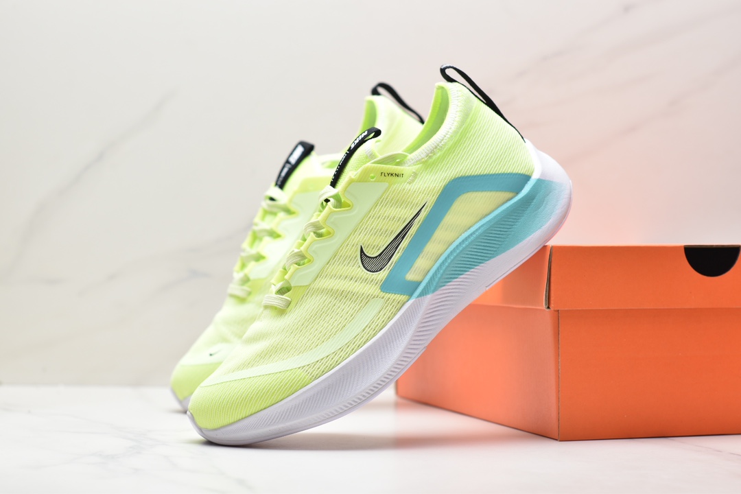 140 Nike Zoom Fly 4 耐克男子超弹碳板跑步鞋 DO2421-739