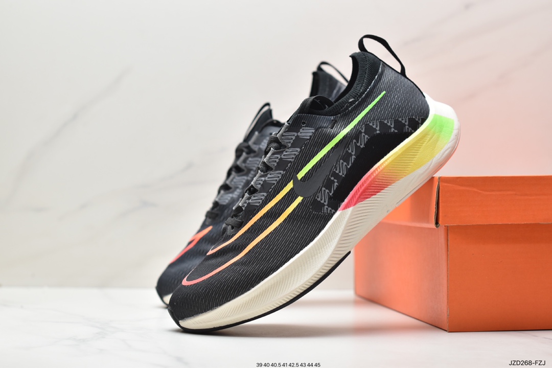 140 Nike Zoom Fly 4 耐克男子超弹碳板跑步鞋 DO2421-739