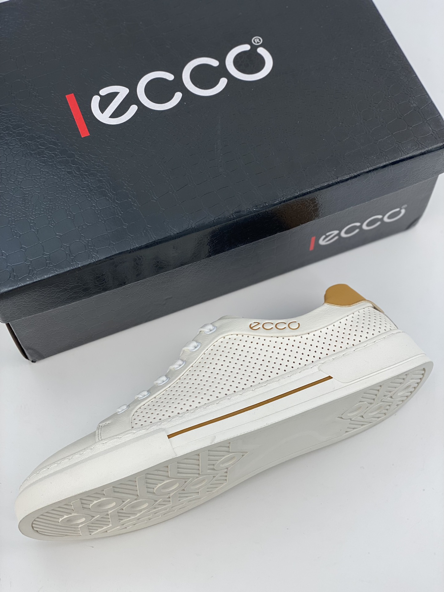 ECCO/Aibu sports running shoes/casual shoes