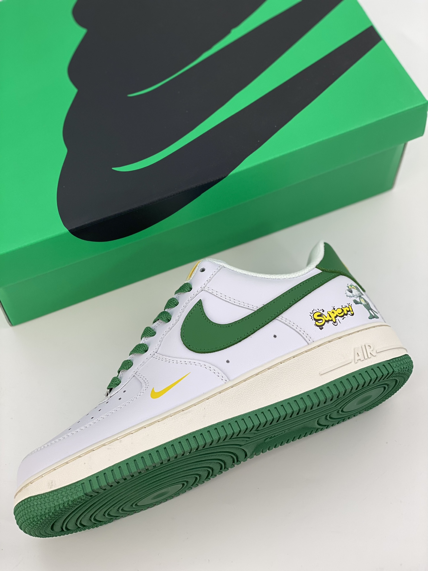 240 Nike Air Force 1 Low 07 Super白绿 BS9055-721