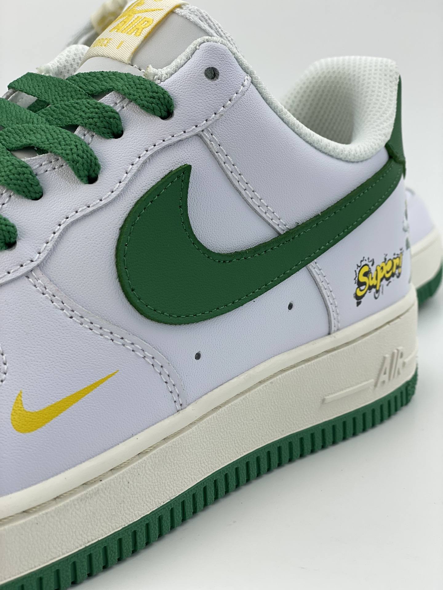 240 Nike Air Force 1 Low 07 Super白绿 BS9055-721
