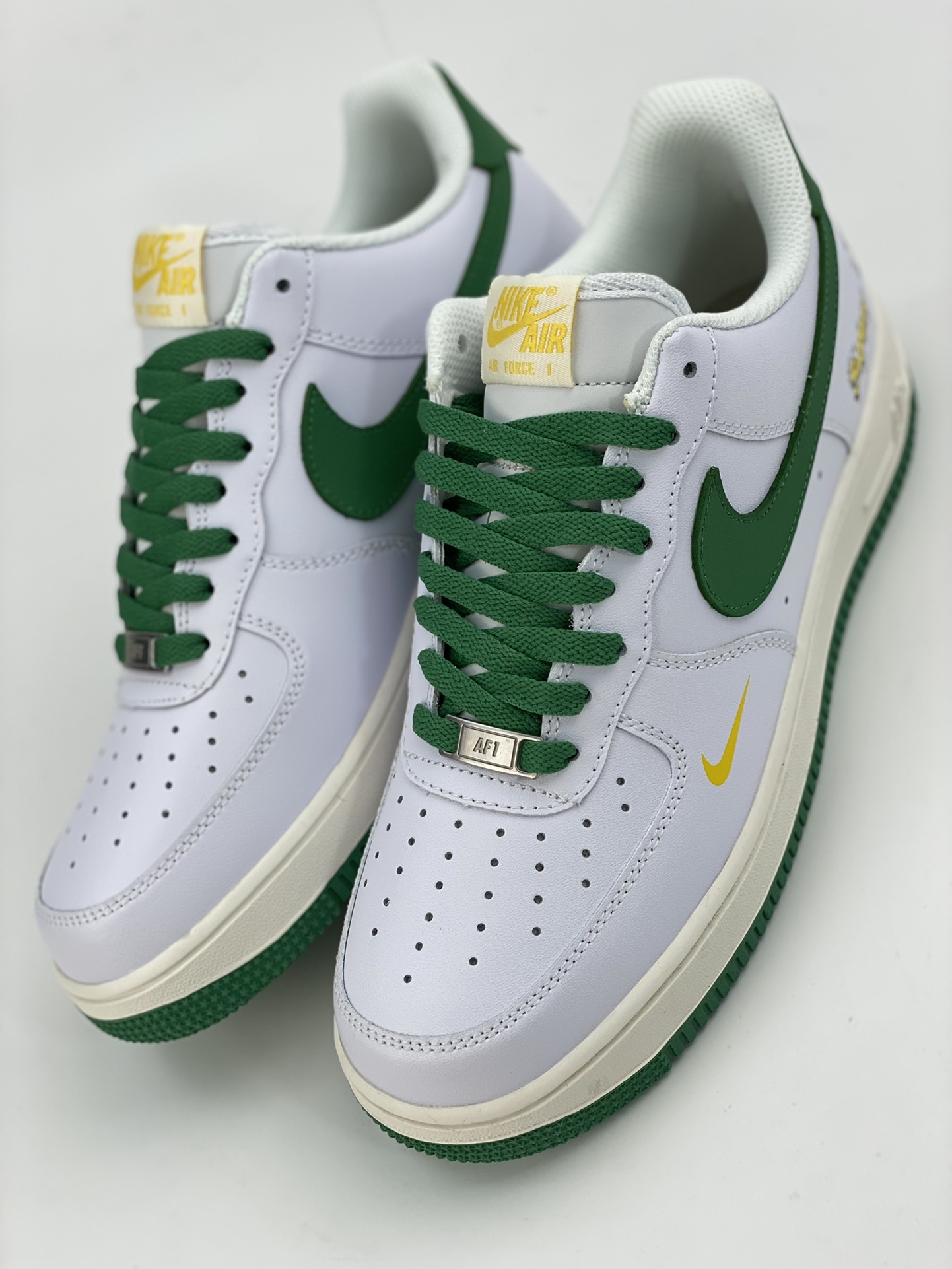 240 Nike Air Force 1 Low 07 Super白绿 BS9055-721