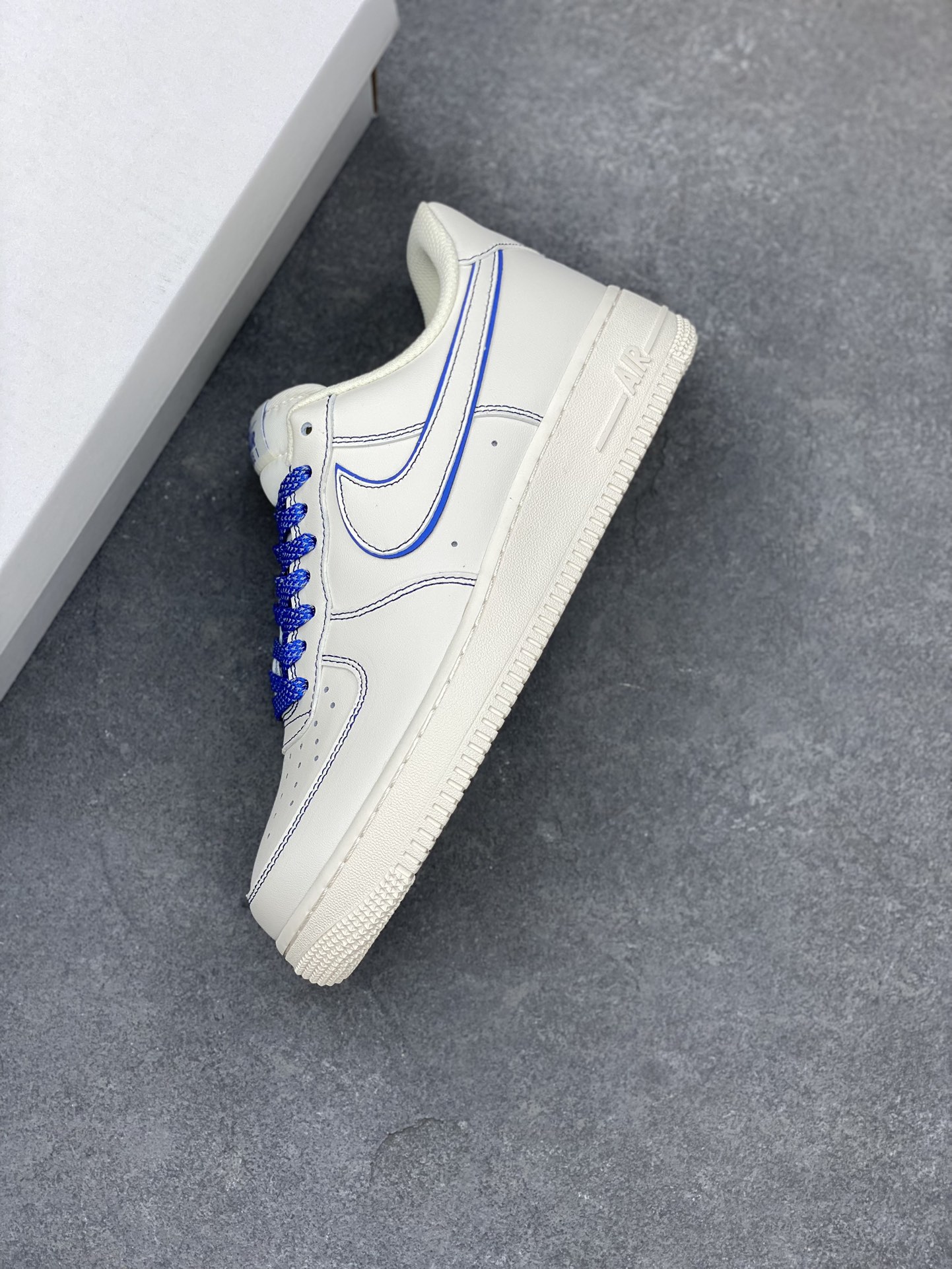 Nike Air Force 1 Low '07 'Hare' White Blue Starry Sky Sneakers 8 i1684609418 8702 6