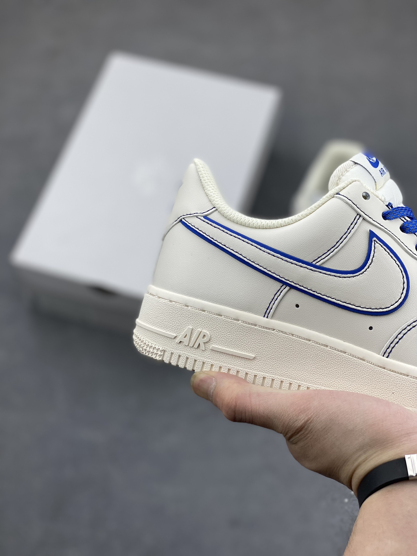 Nike Air Force 1 Low '07 'Hare' White Blue Starry Sky Sneakers 6 i1684609418 9688 4