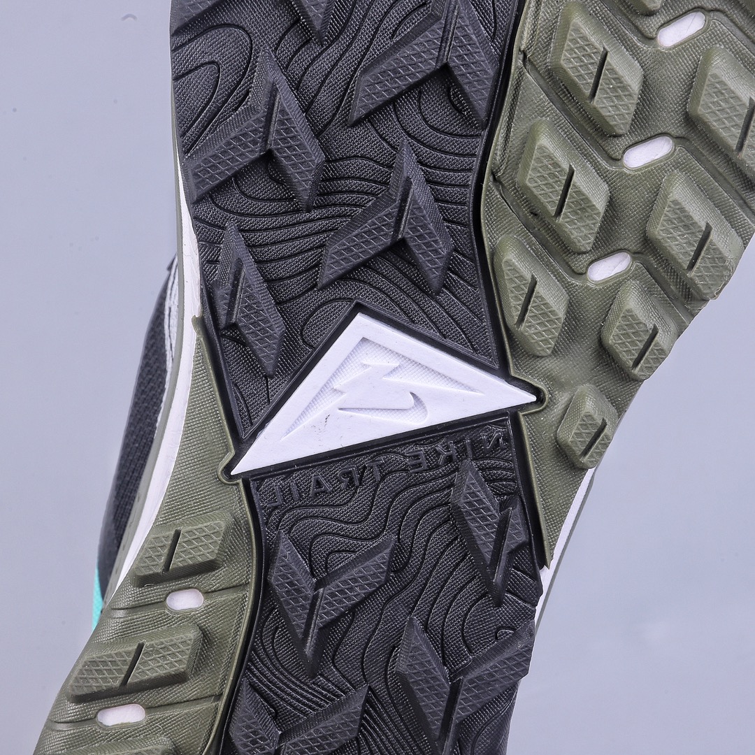 180 NIKE Air Zoom Terra Kiger 男女士抓地缓震舒适跑步鞋 DR2689-015