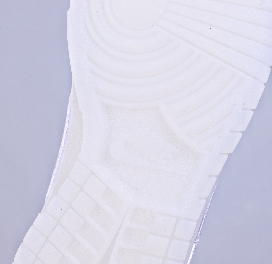 280 A Clot x Fragment x Nike Dunk Low 藤原浩三方联名白丝绸 FN0315-110