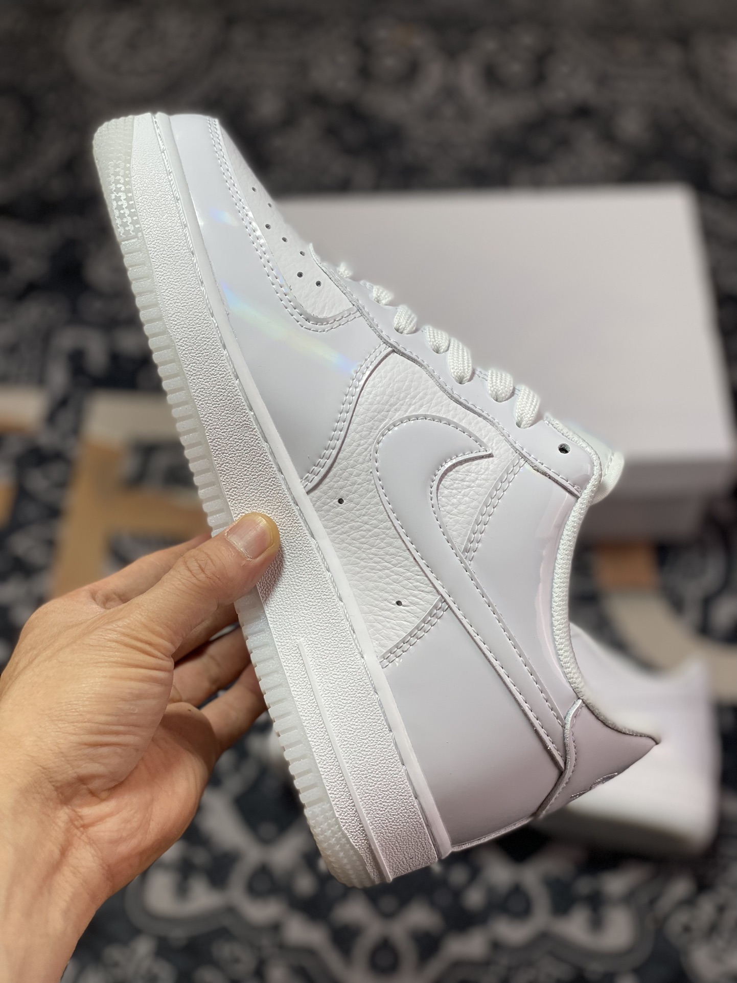 240 Nike Air Force 1’07 Low”White Pearlescent”空军一号板鞋“漆皮全白珠光”HP3656-522